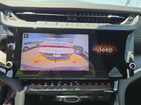 New 2026 Jeep Grand Cherokee L Limited w/ Limited Altitude Package RWD image 11