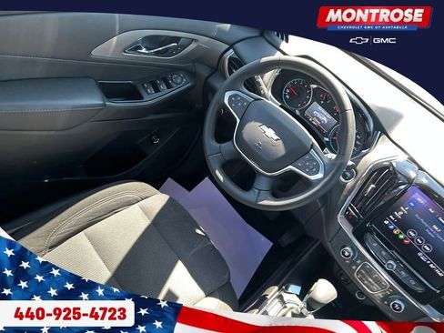 Used 2023 Chevrolet Traverse LT FWD image 22