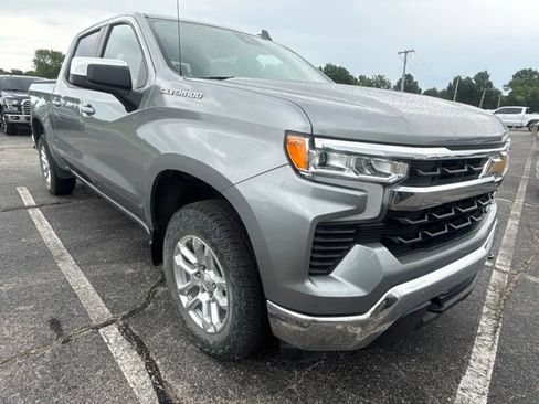 Used 2024 Chevrolet Silverado 1500 LT AWD/4WD image 1