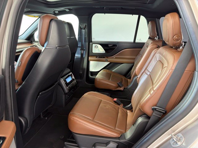 Used 2020 Lincoln Aviator Reserve w/ Equipment Group 202A AWD/4WD image 44