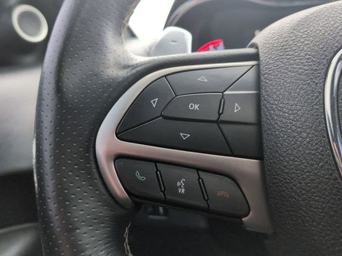 Used 2018 Dodge Durango SRT w/ SRT Interior Appearance Group image 25