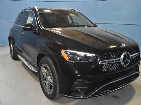 New 2026 Mercedes-Benz GLE 450 4MATIC image 1
