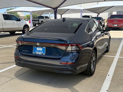 Used 2023 Honda Accord EX image 5