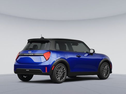 Certified 2025 MINI Cooper S image 3
