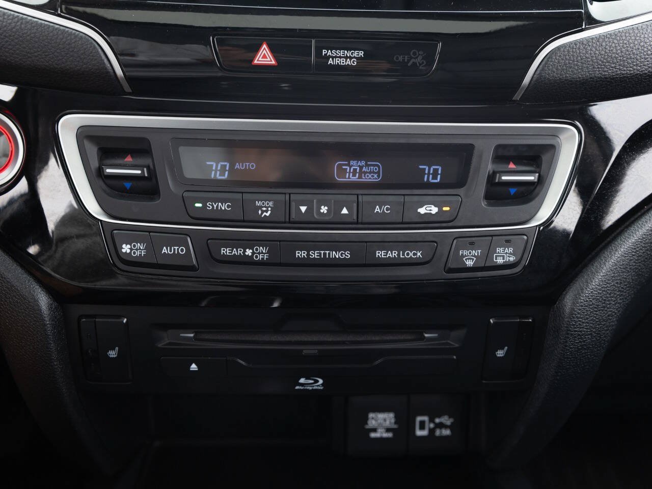 Used 2021 Honda Pilot Touring image 37