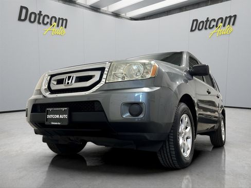 Used 2010 Honda Pilot LX image 3