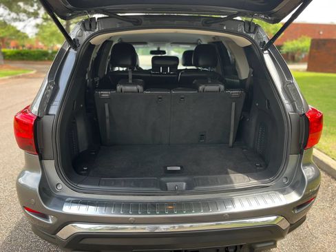 Used 2017 Nissan Pathfinder SL w/ SL Tech Package FWD image 24