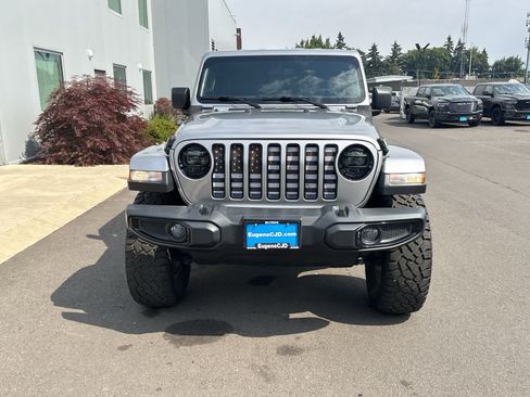 Certified 2021 Jeep Wrangler Unlimited Sahara AWD/4WD image 8