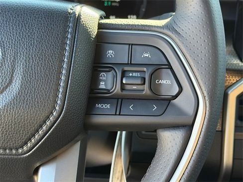 New 2025 Toyota 4Runner Limited image 29