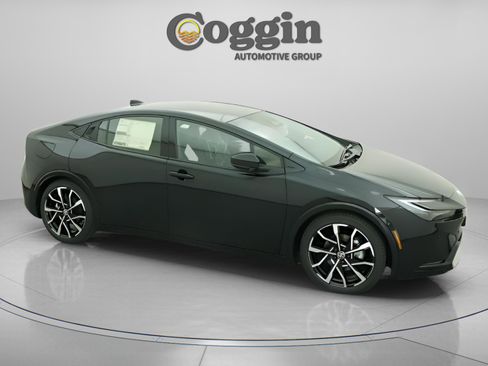 New 2026 Toyota Prius Plug-In Hybrid image 23