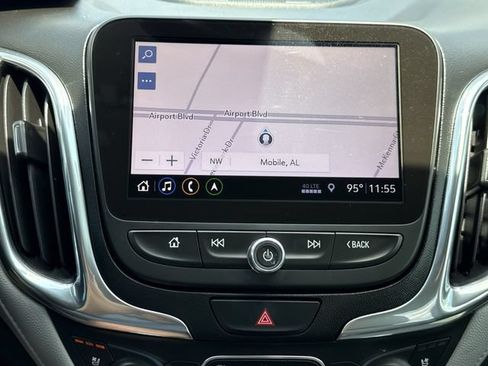 Used 2020 Chevrolet Equinox Premier FWD image 16