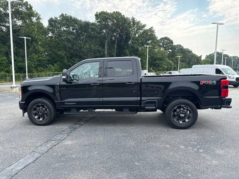 Used 2023 Ford F250 Lariat w/ Lariat Ultimate Package AWD/4WD image 7