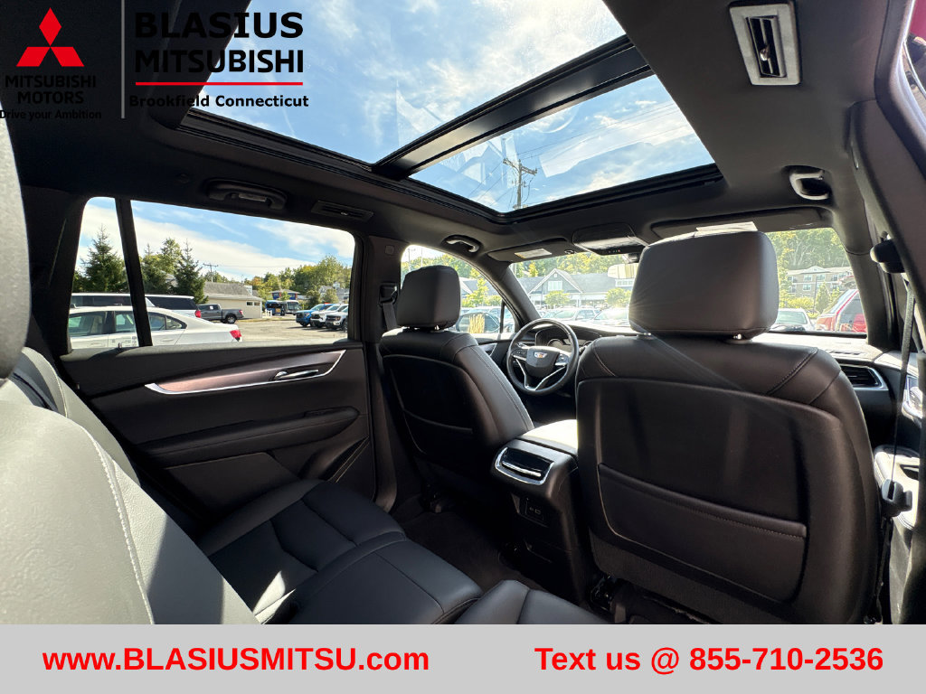 Used 2024 Cadillac XT6 Luxury AWD/4WD image 45