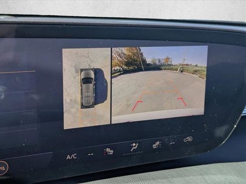 New 2026 Buick Enclave Sport Touring image 13