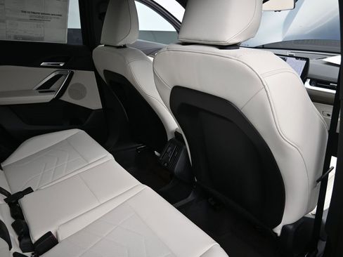 New 2026 BMW X1 xDrive28i w/ Convenience Package image 24