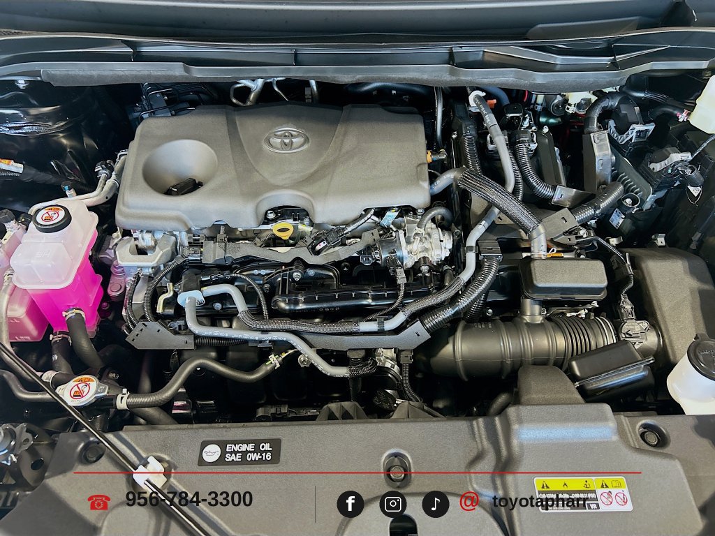 New 2026 Toyota Sienna XLE FWD image 8