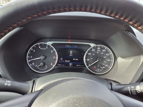 Used 2024 Nissan Sentra SR w/ SR Premium Package image 10