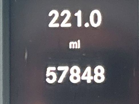 Used 2018 Mercedes-Benz Metris Passenger image 29