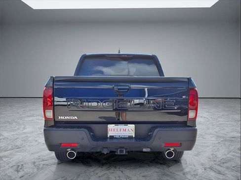 Used 2025 Honda Ridgeline Black Edition image 5