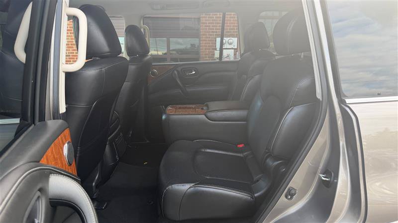 Used 2019 INFINITI QX80 Luxe w/ Proassist Package AWD/4WD image 19
