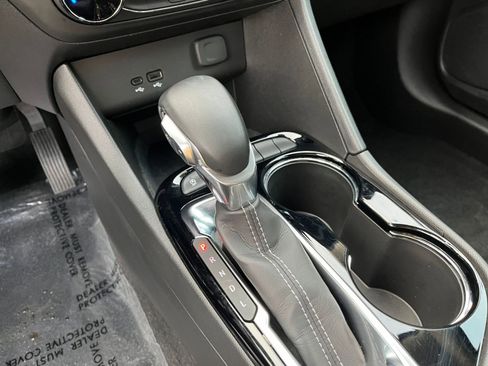 Used 2025 Buick Encore GX Preferred image 41