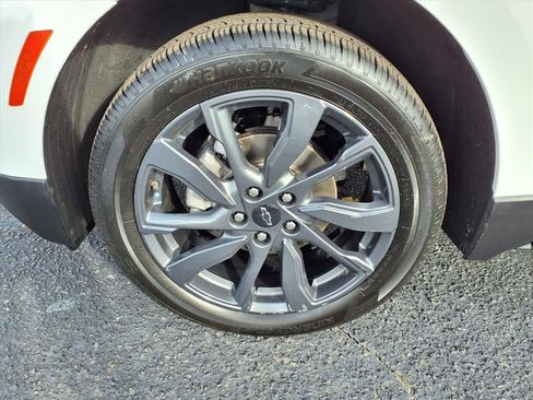 Used 2022 Chevrolet Equinox RS w/ LPO, Floor Liner Package image 5