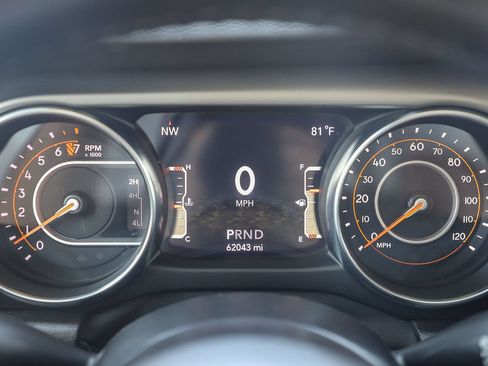 Used 2022 Jeep Wrangler Unlimited Sport AWD/4WD image 21