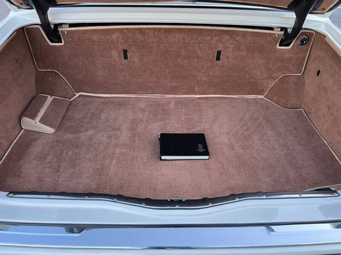 Used 1997 Rolls-Royce Silver Dawn image 13