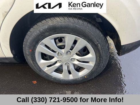 Certified 2023 Kia Soul LX image 24