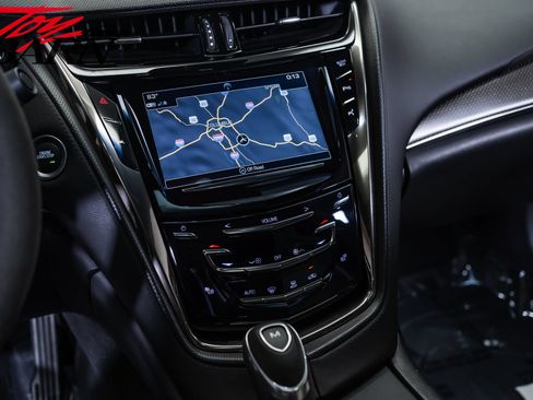 Used 2017 Cadillac CTS V w/ Luxury Package RWD image 44