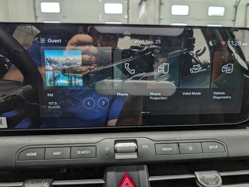 Certified 2025 Kia K4 LXS image 23