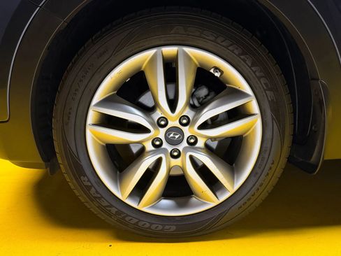 Used 2015 Hyundai Santa Fe Sport 2.0T w/ Option Group 05 image 7