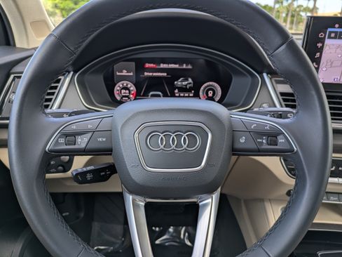 Used 2021 Audi Q5 Prestige AWD/4WD image 26