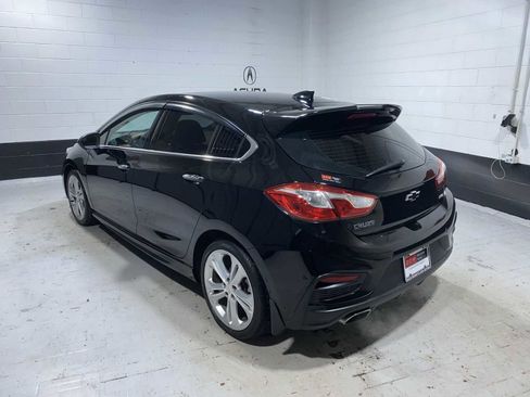 Used 2017 Chevrolet Cruze Premier image 4