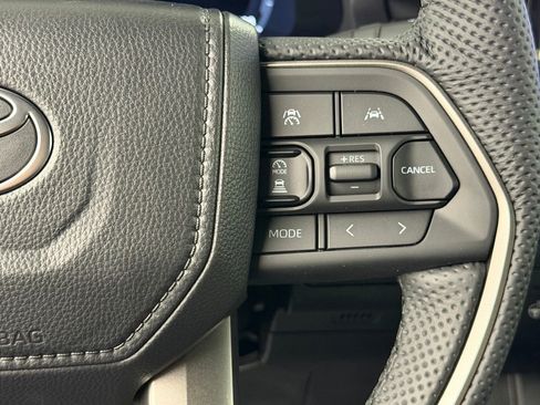 New 2026 Toyota Tacoma TRD Off-Road AWD/4WD image 24