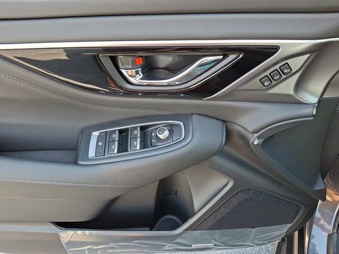 New 2025 Subaru Outback Limited image 10