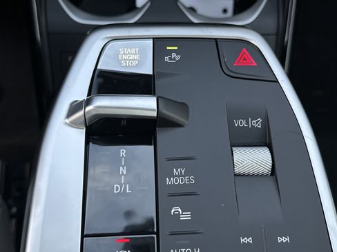 New 2026 BMW X1 xDrive28i w/ Technology Package image 9