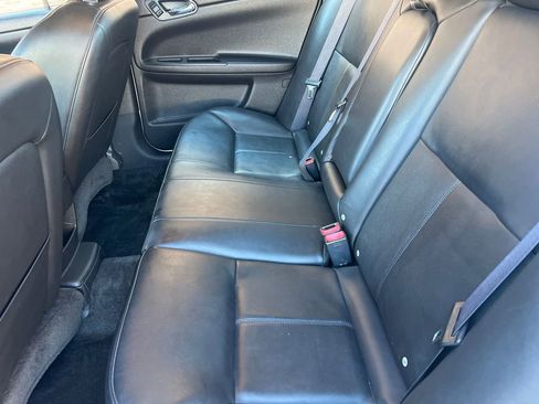 Used 2013 Chevrolet Impala LTZ image 13