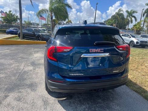 Used 2021 GMC Terrain SLE w/ Driver Convenience Package AWD/4WD image 6