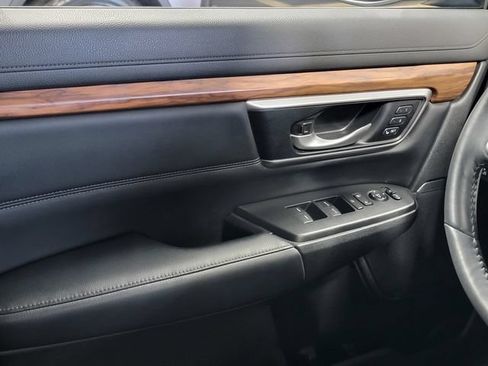 Used 2022 Honda CR-V Touring image 22