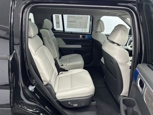 New 2026 Hyundai Santa Fe Limited image 17