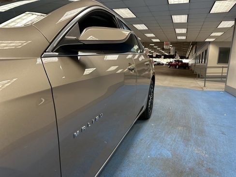 Certified 2025 Chevrolet Malibu LT image 15