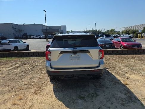 Used 2020 Ford Explorer ST w/ ST Street Pack AWD/4WD image 4
