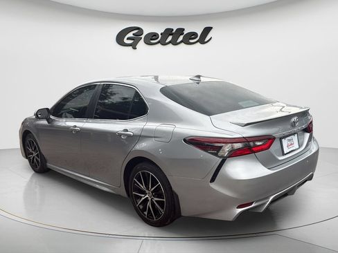 Used 2024 Toyota Camry SE FWD image 7
