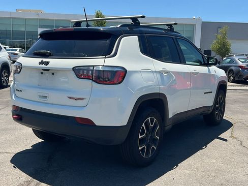 Used 2020 Jeep Compass Trailhawk AWD/4WD image 5