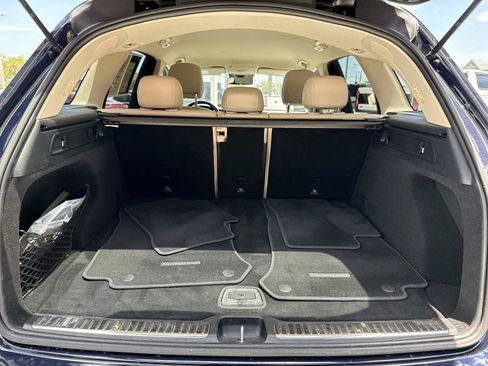 Certified 2022 Mercedes-Benz GLC 300 image 10