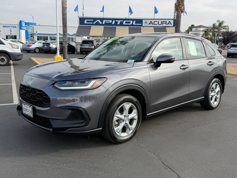 Used 2025 Honda HR-V LX image 3