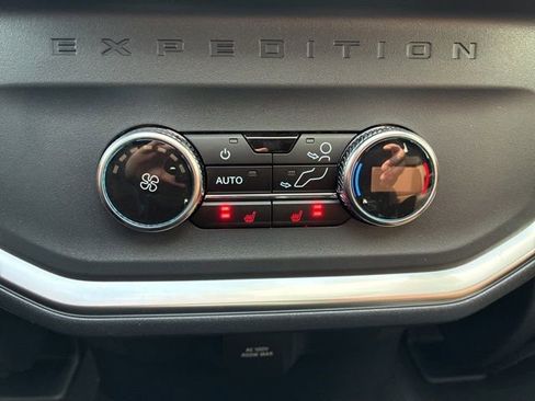 New 2026 Ford Expedition Max King Ranch image 29