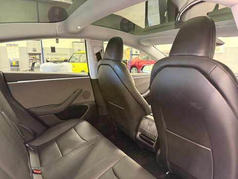 Used 2025 Tesla Model 3 Long Range image 23