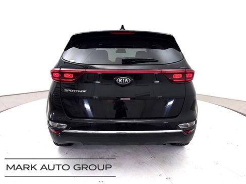 Used 2022 Kia Sportage LX FWD image 17